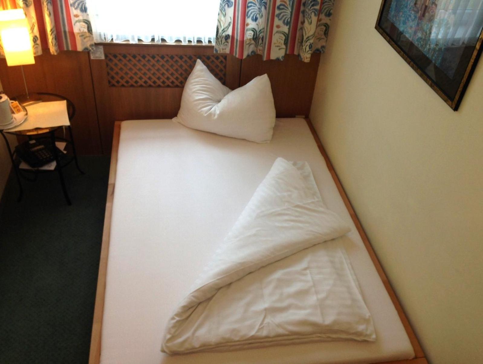 Hotel Pension Alte Mühle Klosterneuburg Habitación foto